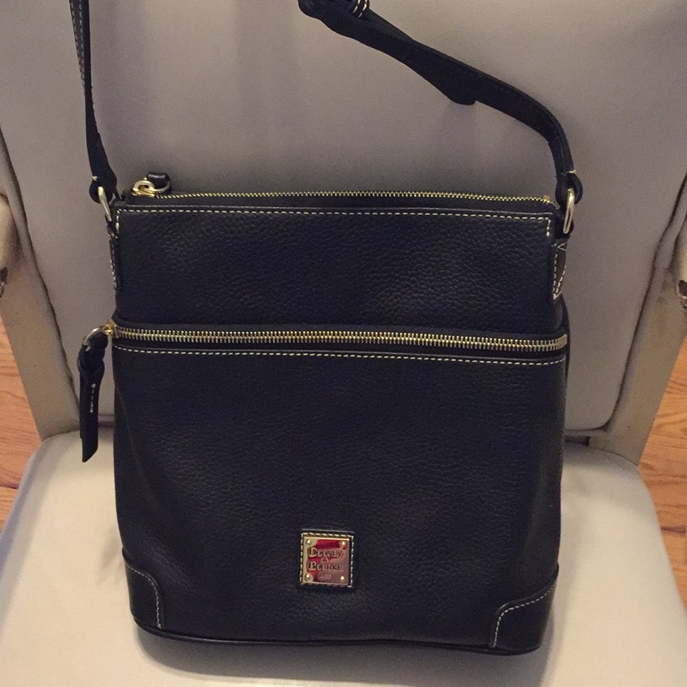 Dooney & Bourke crossbody bag NWOT
